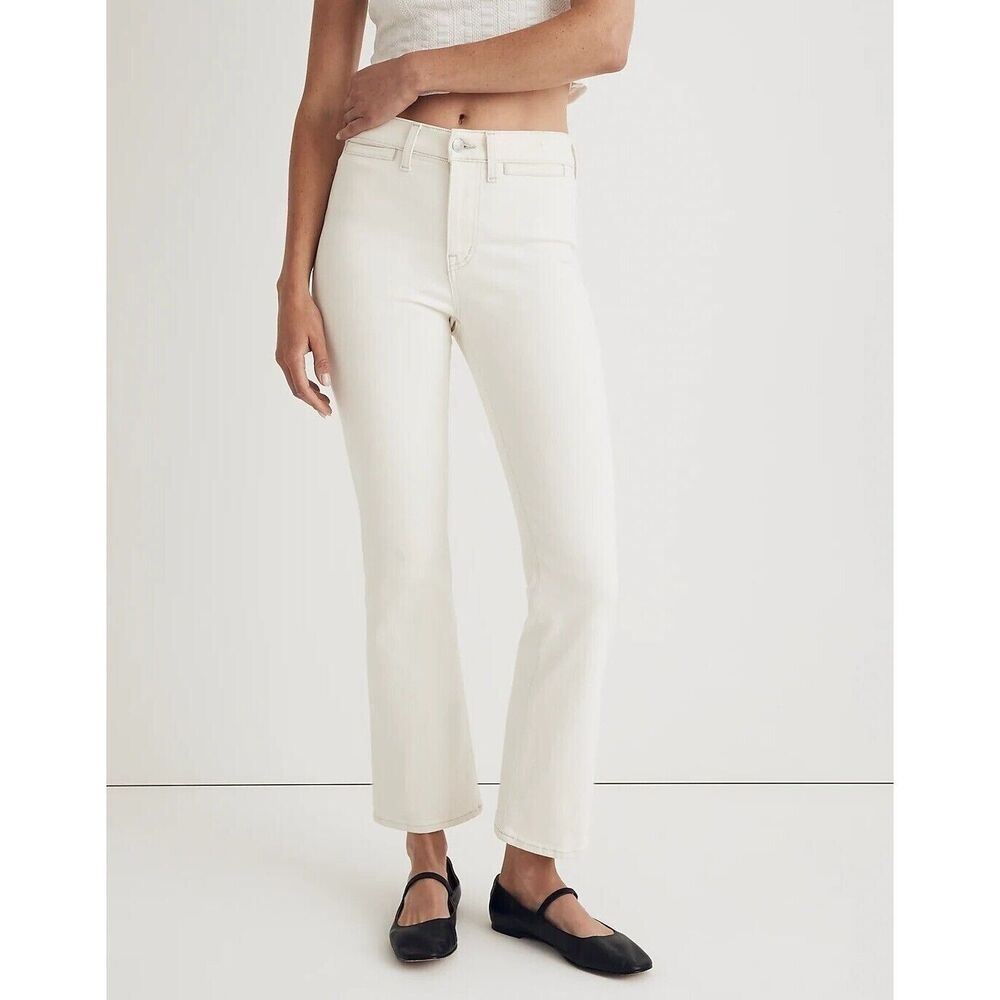 MADEWELL The Mid-Rise Kick Out Flare Jean 24 Light Wash White Denim NWD B62